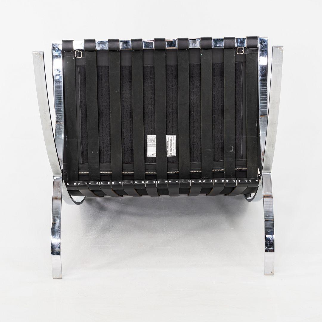 XXIe siècle et contemporain 2010s Mies van der Rohe for Knoll Barcelona Lounge Chair en cuir et chrome en vente