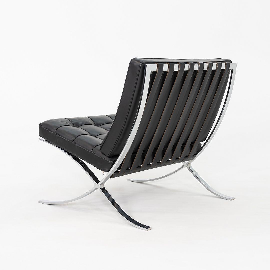 2010s Mies van der Rohe for Knoll Barcelona Lounge Chair en cuir et chrome en vente 2