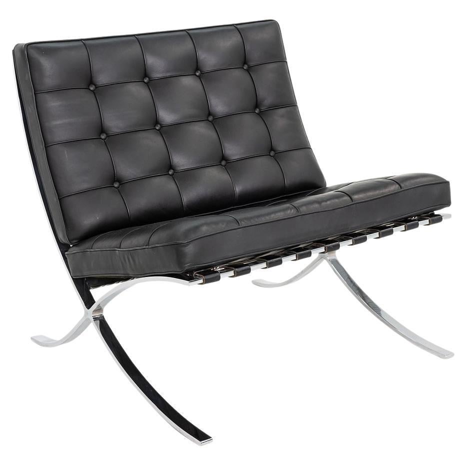 2010s Mies van der Rohe for Knoll Barcelona Lounge Chair en cuir et chrome en vente