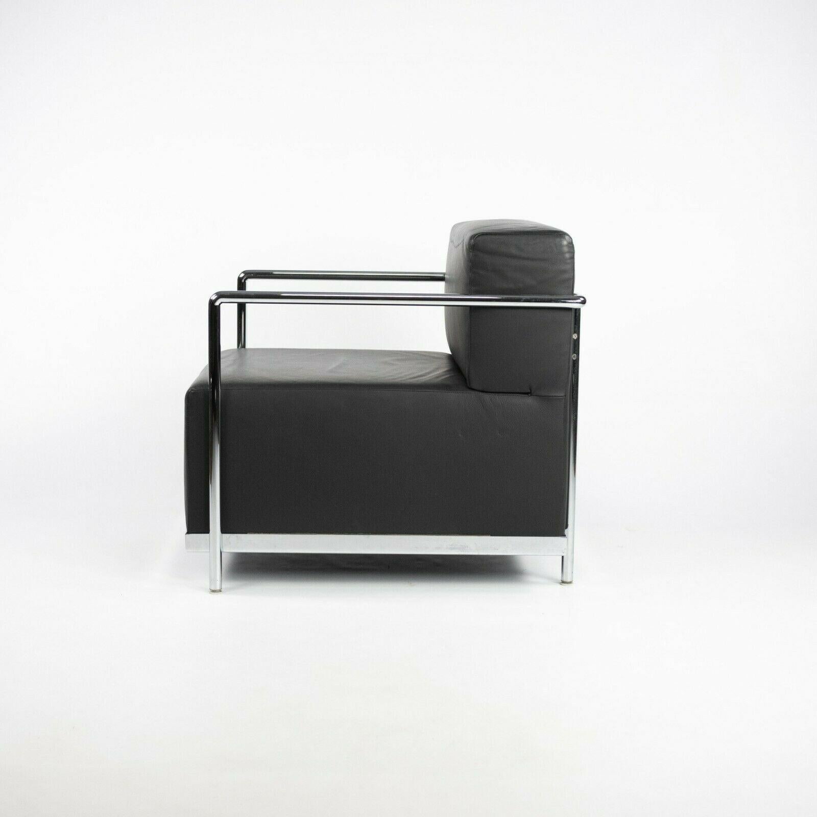 Américain 2010s Paire de chaises longues en cuir avec cadres chromés de Bernhardt Design/One en vente