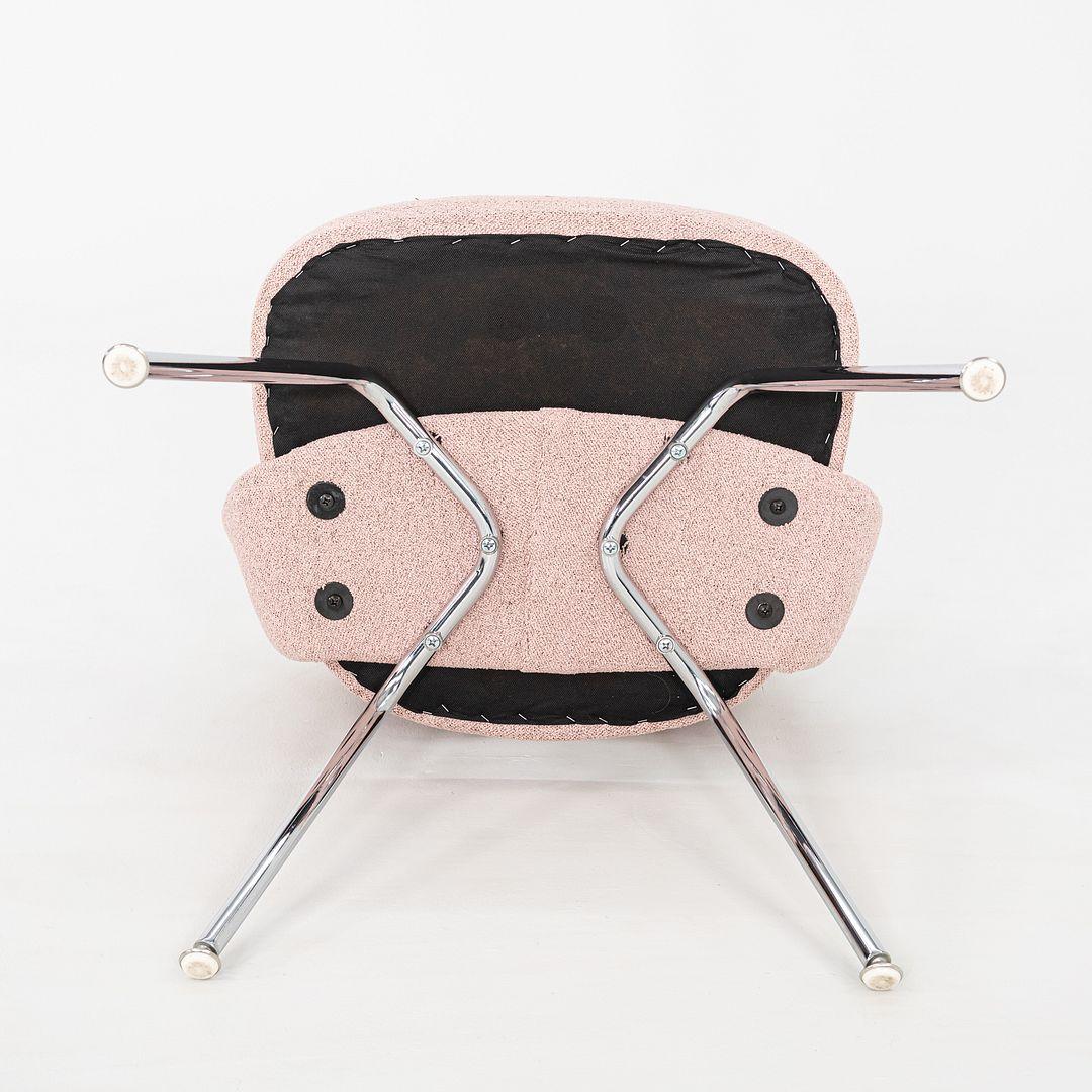 2010s Paire de chaises de salle à manger sans bras en tissu Eero Saarinen pour Knoll en vente 2