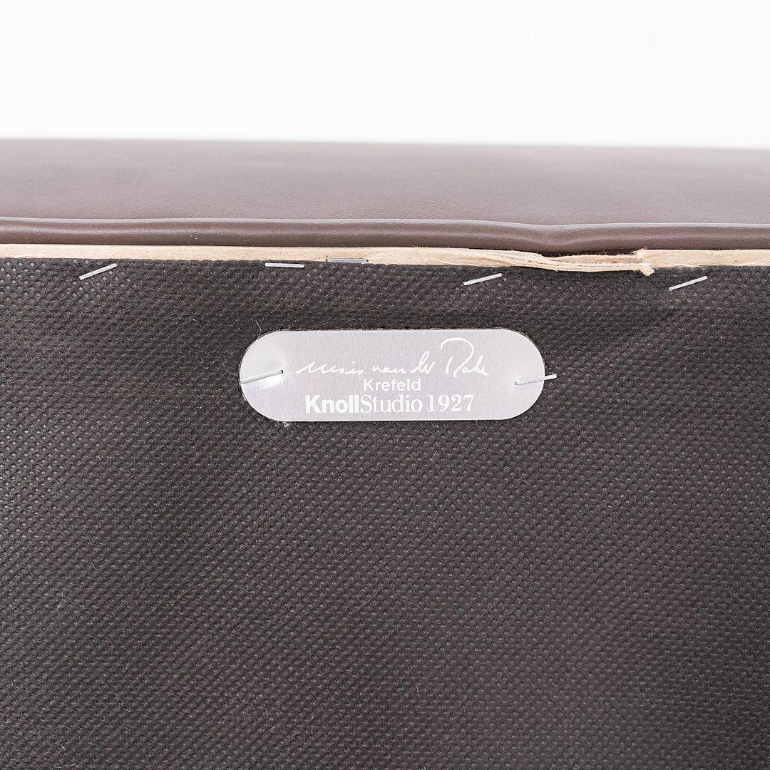 2010er Paar Mies van der Rohe für Knoll Krefeld Lounge Sessel in Brown Leder im Zustand „Hervorragend“ im Angebot in Philadelphia, PA
