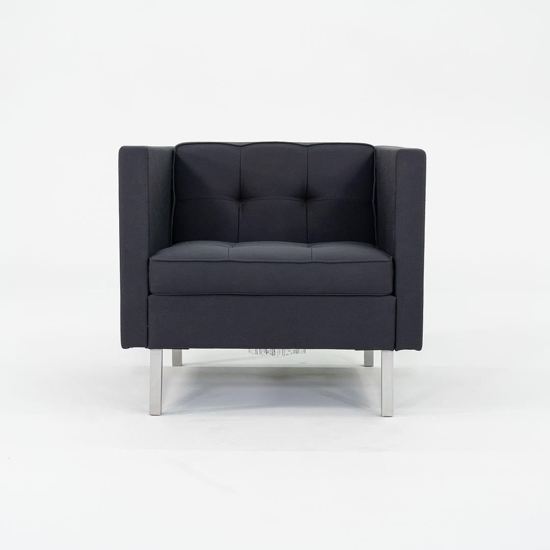 2010s Pareja de sillones Nienkamper of Canada Tuxedo Classic en tejido gris Moderno en venta