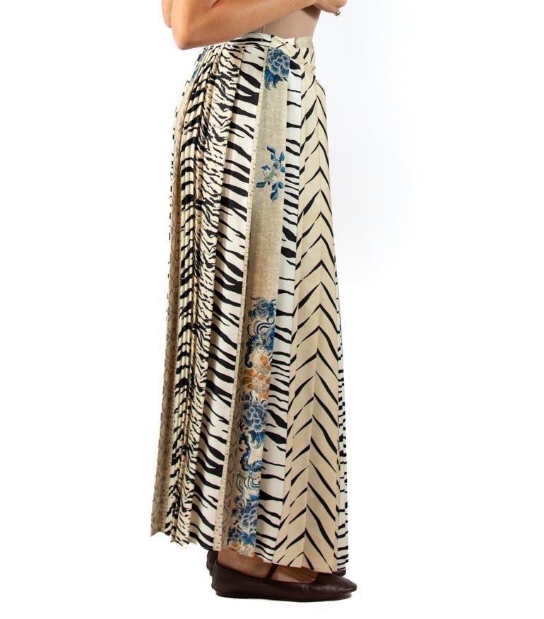 Women's 2010S Pierre  Louis Mascia Cream Zebra Silk Twill Skirt For Sale