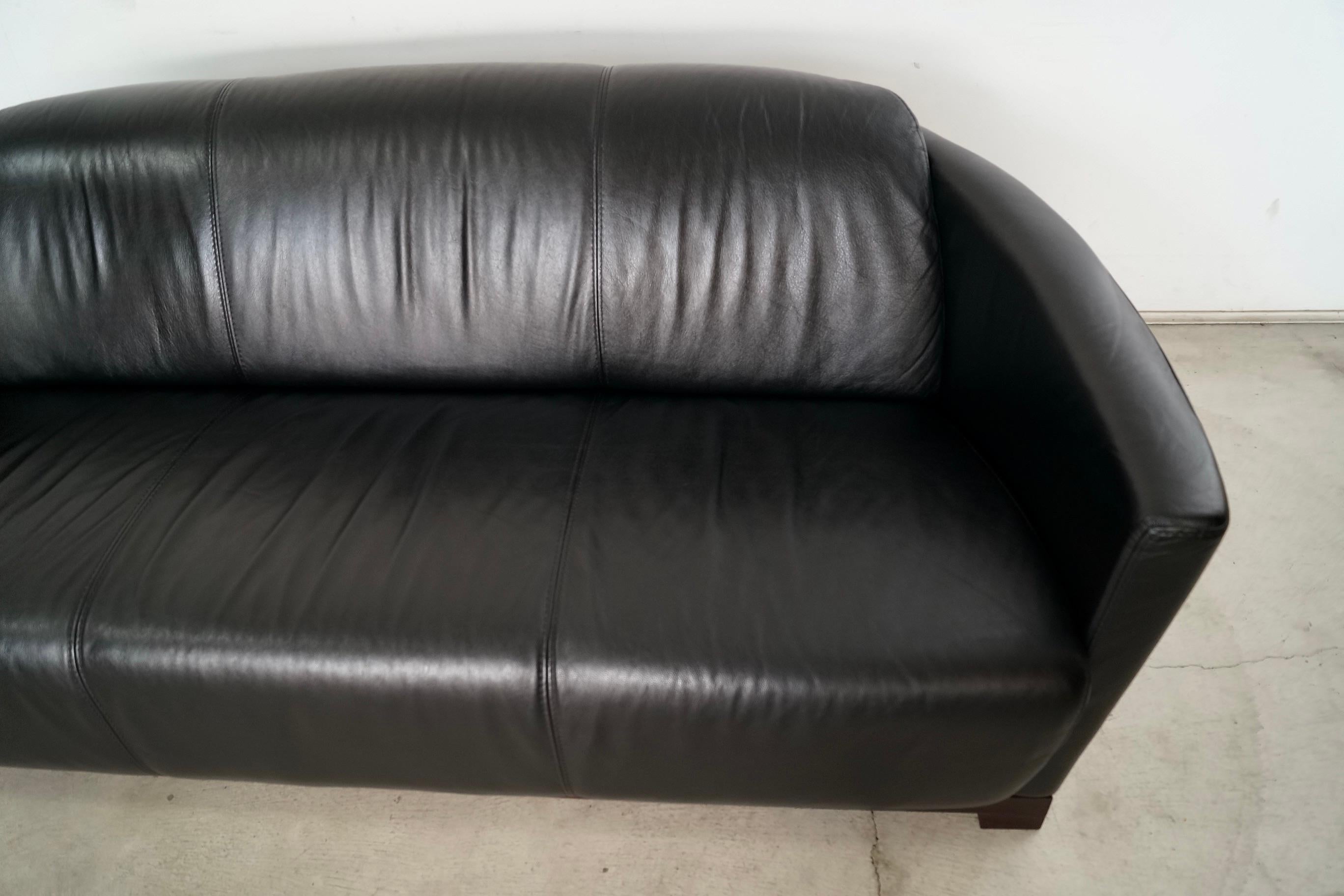 Postmodernes italienisches Ledersofa im Art-déco-Stil von Calia Italia aus dem Jahr 2010 im Angebot 11