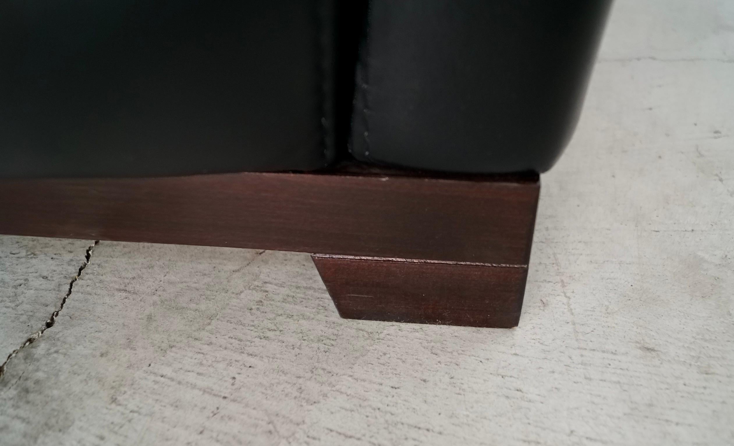 Postmodernes italienisches Ledersofa im Art-déco-Stil von Calia Italia aus dem Jahr 2010 im Angebot 13