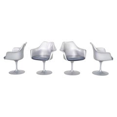 2010s Set of Four Eero Saarinen for Knoll Tulip Dining Arm Chairs in Grey