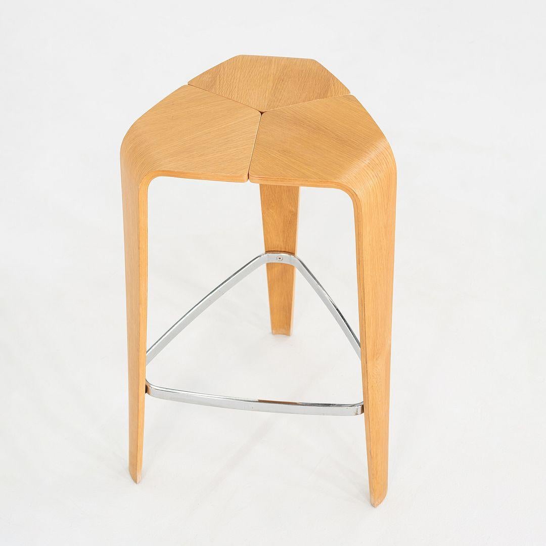 2010s Set of Four Tre Bar Stools by Jehs & Laub for Davis in Oak en vente 4