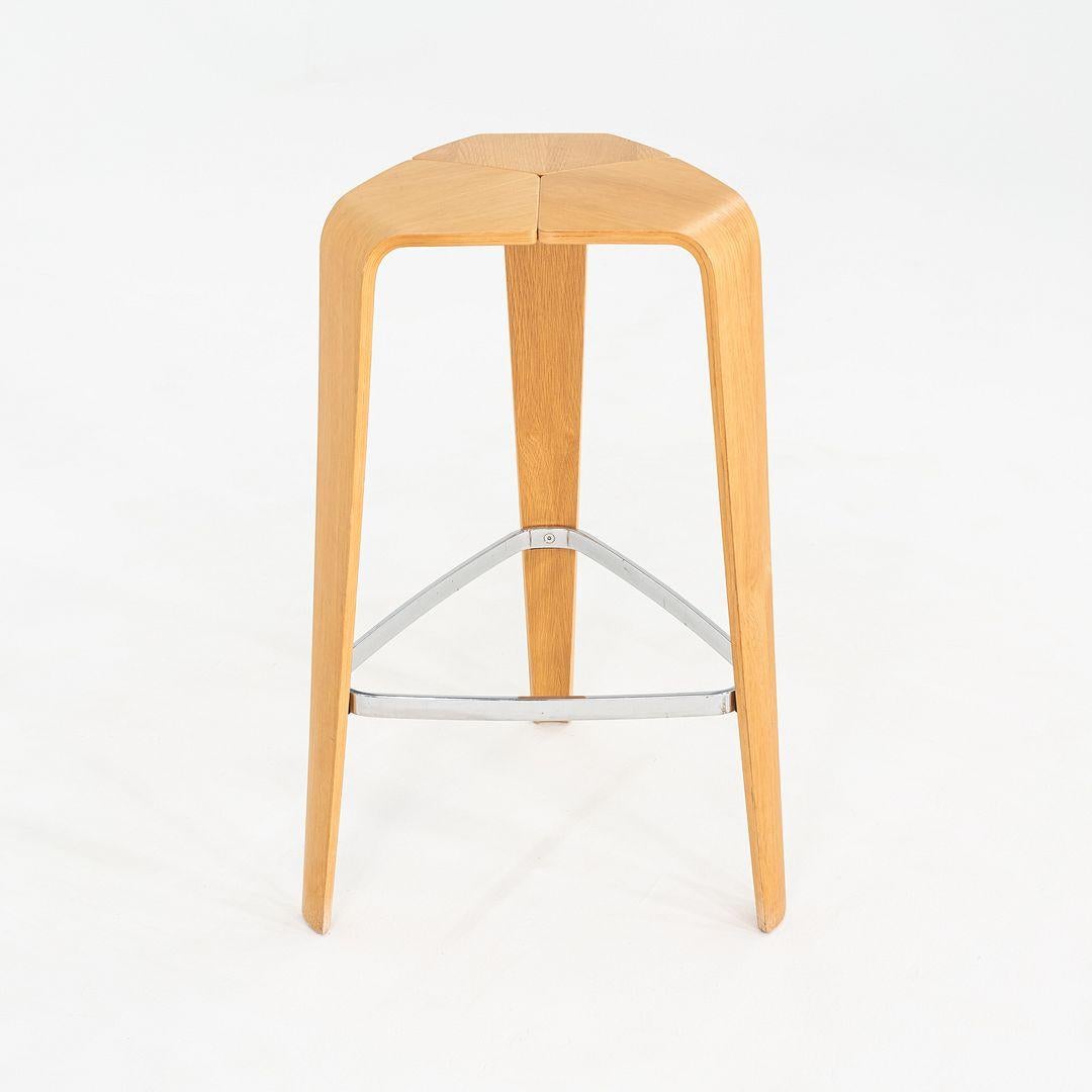 Moderne 2010s Set of Four Tre Bar Stools by Jehs & Laub for Davis in Oak en vente