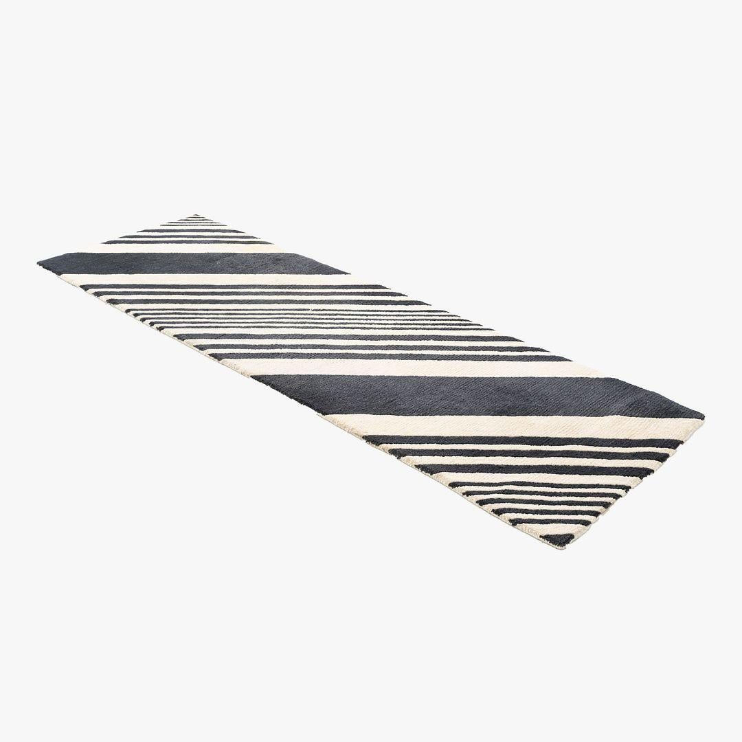 2010s Sue Timney für The Rug Company Bias Cut Teppich 96x30