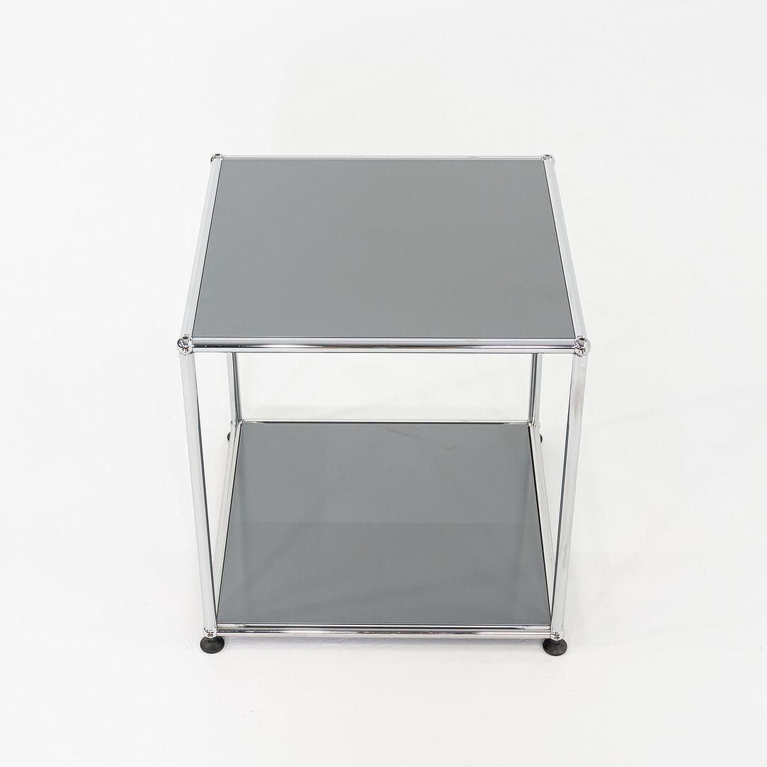 Usm Haller 2010s Secondo Ciclo Tavolino / Tavola da tavolo in grigio medio 20x20x21 2x Disponibile in vendita 4