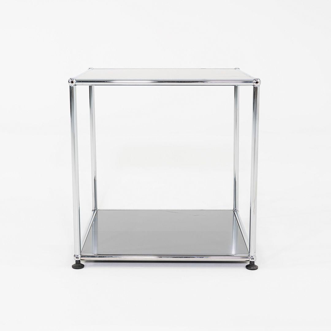Moderno Usm Haller 2010s Secondo Ciclo Tavolino / Tavola da tavolo in grigio medio 20x20x21 2x Disponibile in vendita
