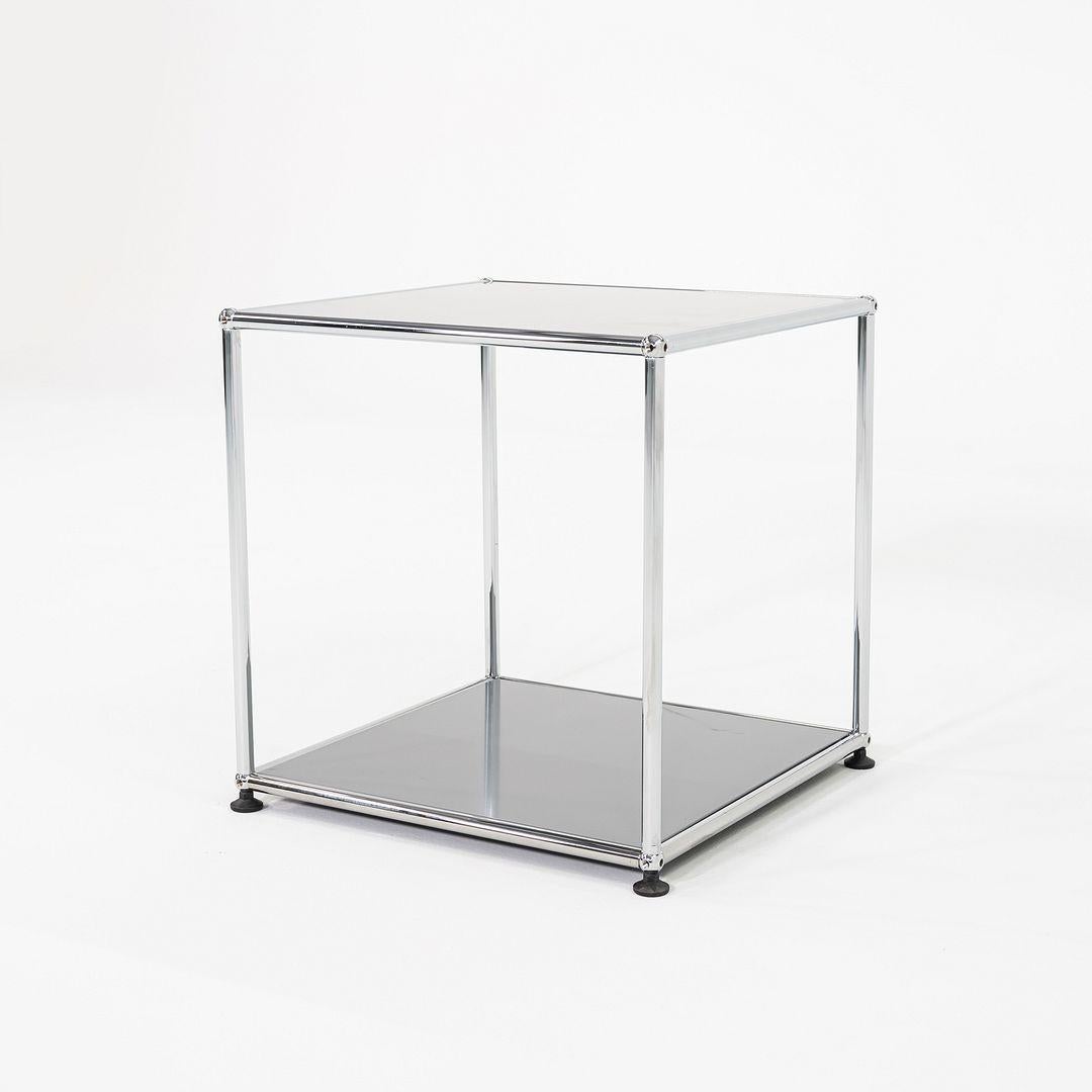 Acciaio Usm Haller 2010s Secondo Ciclo Tavolino / Tavola da tavolo in grigio medio 20x20x21 2x Disponibile in vendita