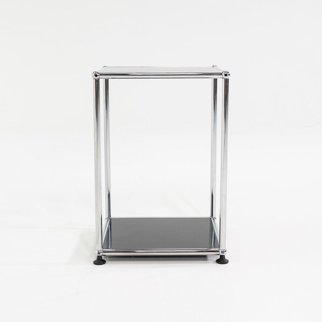 2010s USM Haller Table d'appoint de second cycle en noir 14 x 14 x 21 Excellent état - En vente à Philadelphia, PA