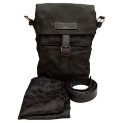 2000s Vintage GUCCI Canvas Messenger Bag Chocolate Brown