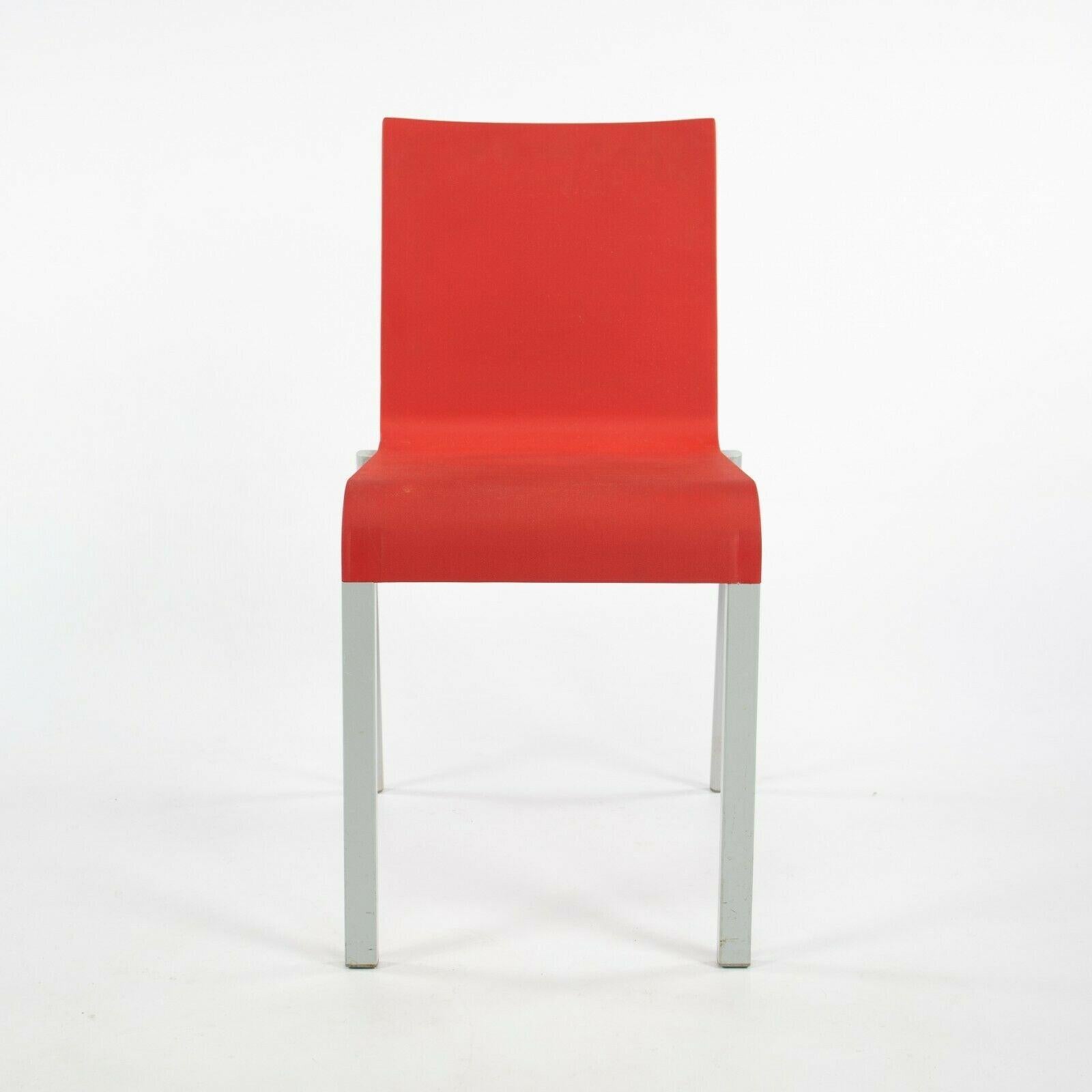 Moderne 2010s Vitra .03 Chaises empilables par Maarten van Severen en rouge en vente