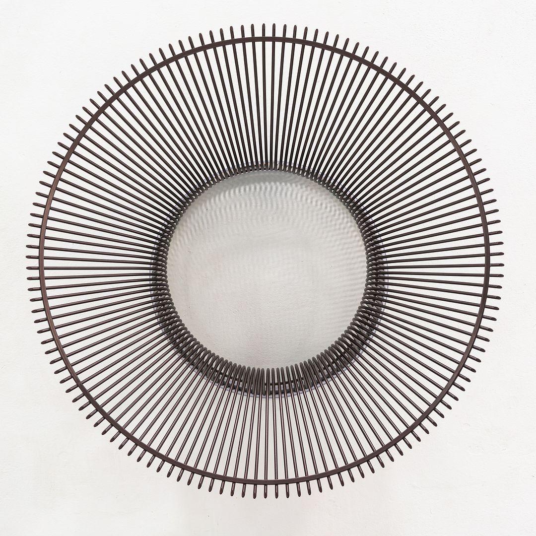 Table basse des années 2010 Warren Platner pour Knoll avec base en bronze et plateau en marbre de 36 pouces en vente 5