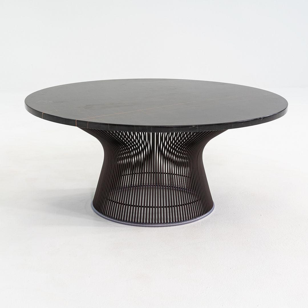 Américain Table basse des années 2010 Warren Platner pour Knoll avec base en bronze et plateau en marbre de 36 pouces en vente