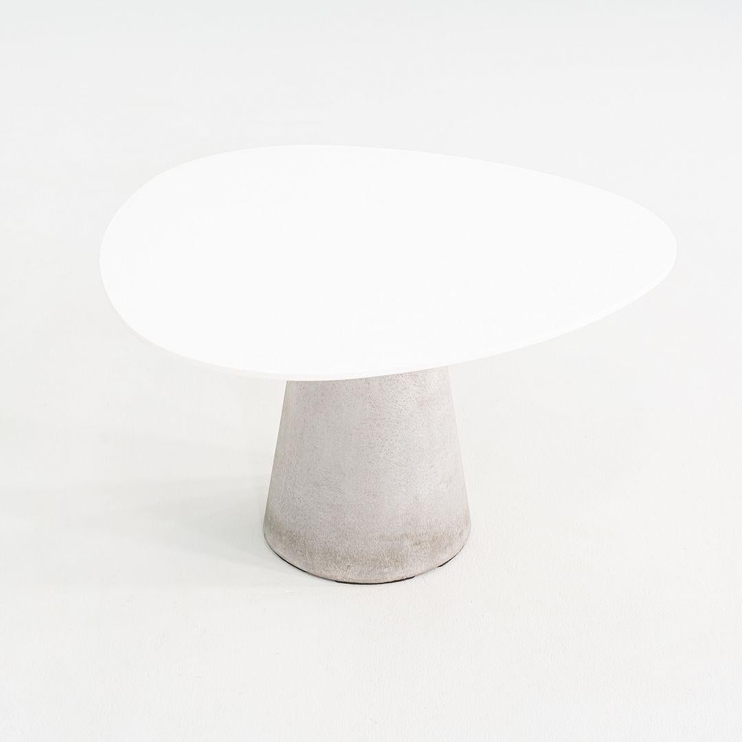2010s Wolfgang Mezger for Davis Tosca Side / Coffee Table with Concrete Base Concreto en venta