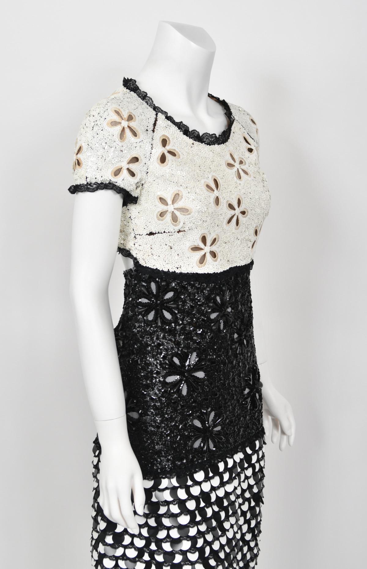 2011 Chanel by Karl Lagerfeld Runway Sample Black & White Beaded Sequin Dress For Sale 8
