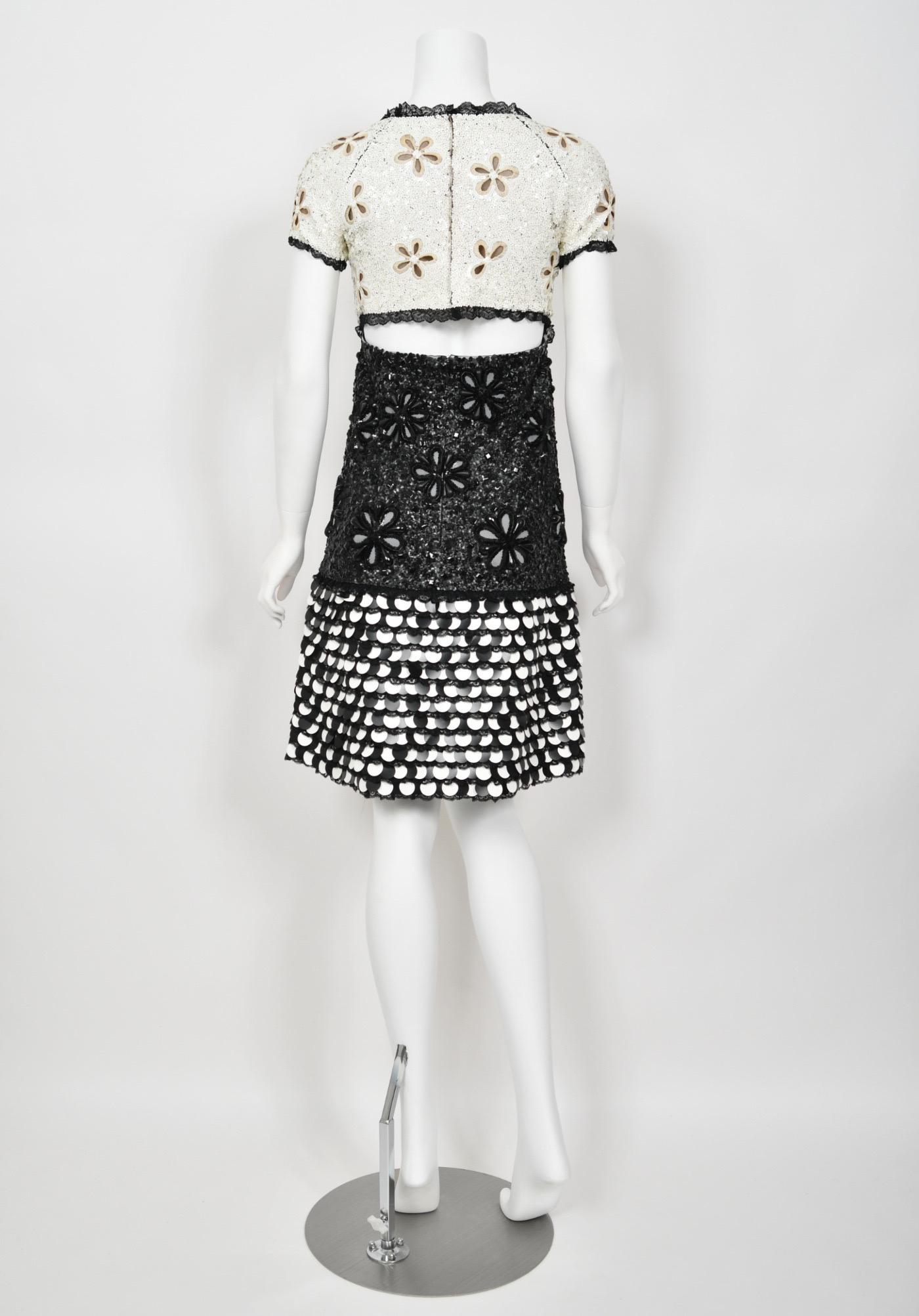 2011 Chanel by Karl Lagerfeld Runway Sample Black & White Beaded Sequin Dress For Sale 9