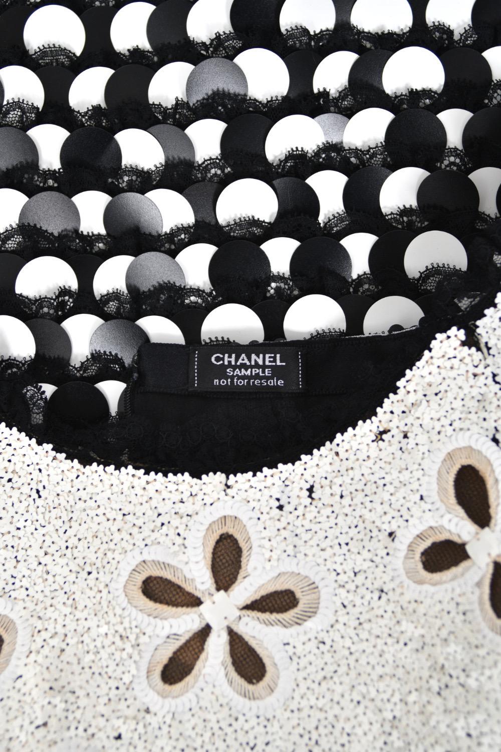 2011 Chanel by Karl Lagerfeld Runway Sample Black & White Beaded Sequin Dress For Sale 13
