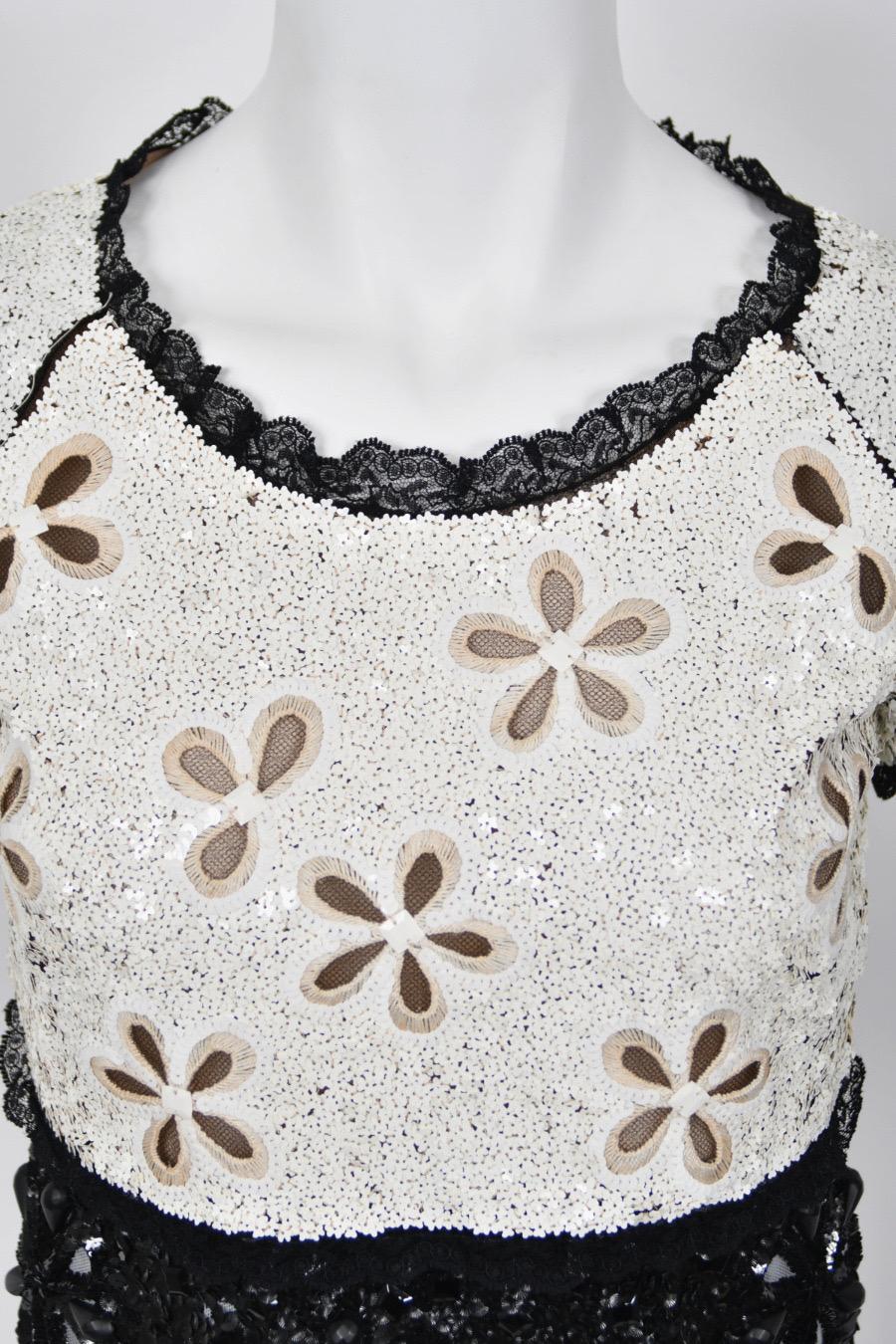 2011 Chanel by Karl Lagerfeld Runway Sample Black & White Beaded Sequin Dress For Sale 3