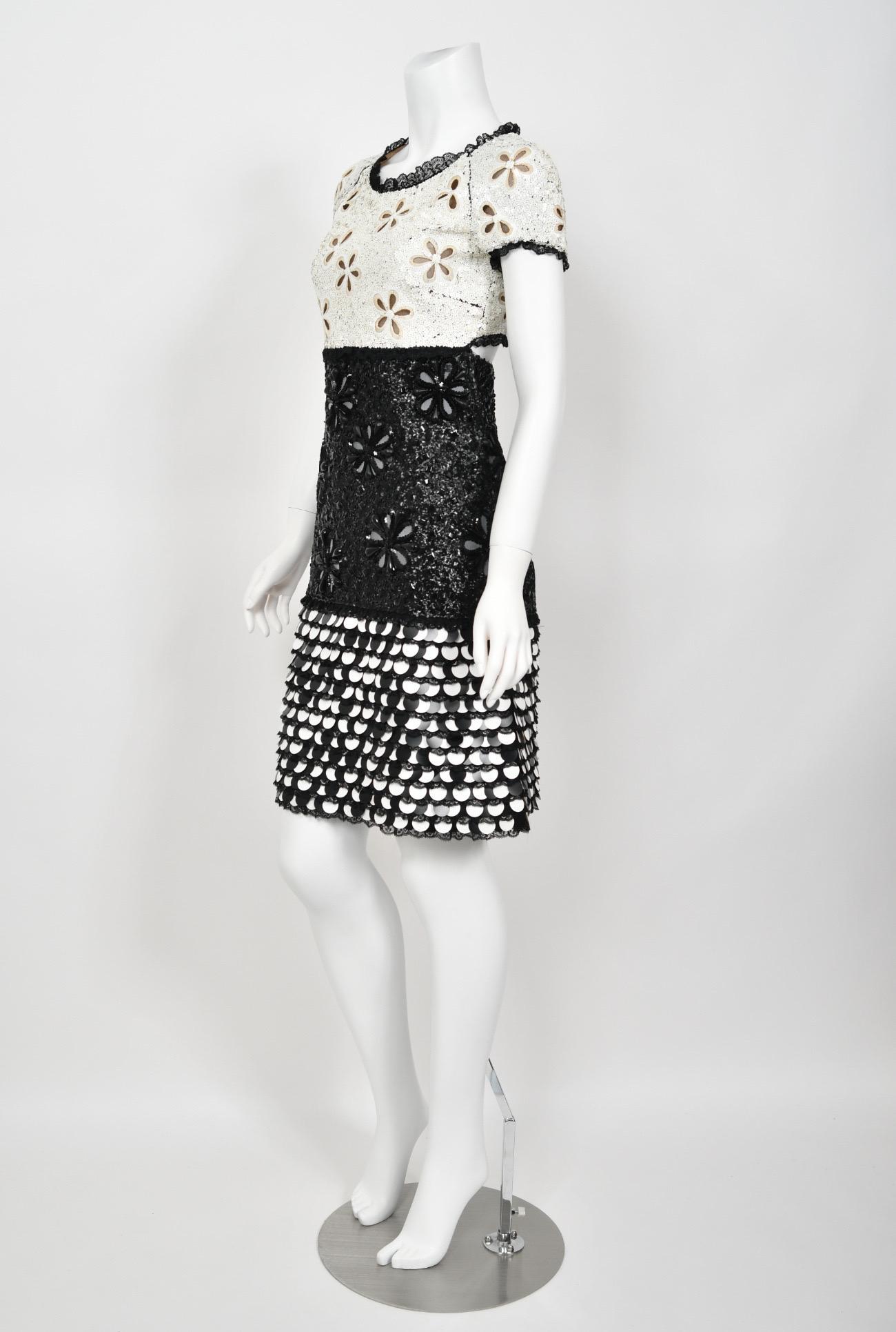 2011 Chanel by Karl Lagerfeld Runway Sample Black & White Beaded Sequin Dress For Sale 4