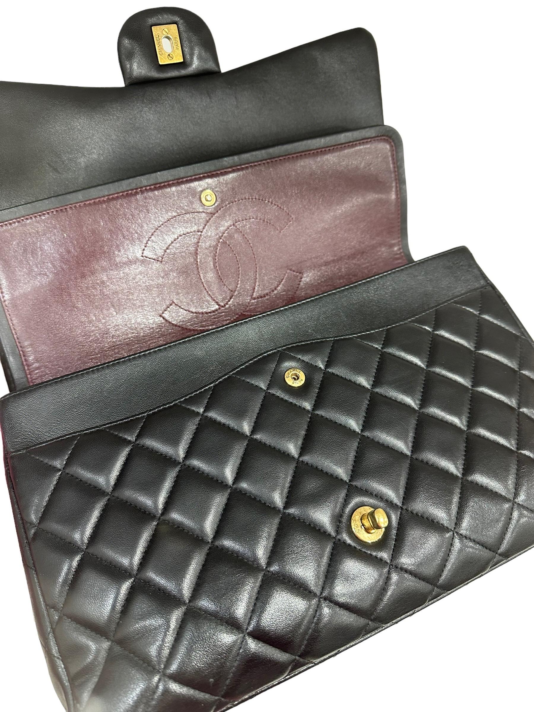 2011 Chanel Timeless Maxi Jumbo Black Leather Top Shoulder Bag For Sale 9