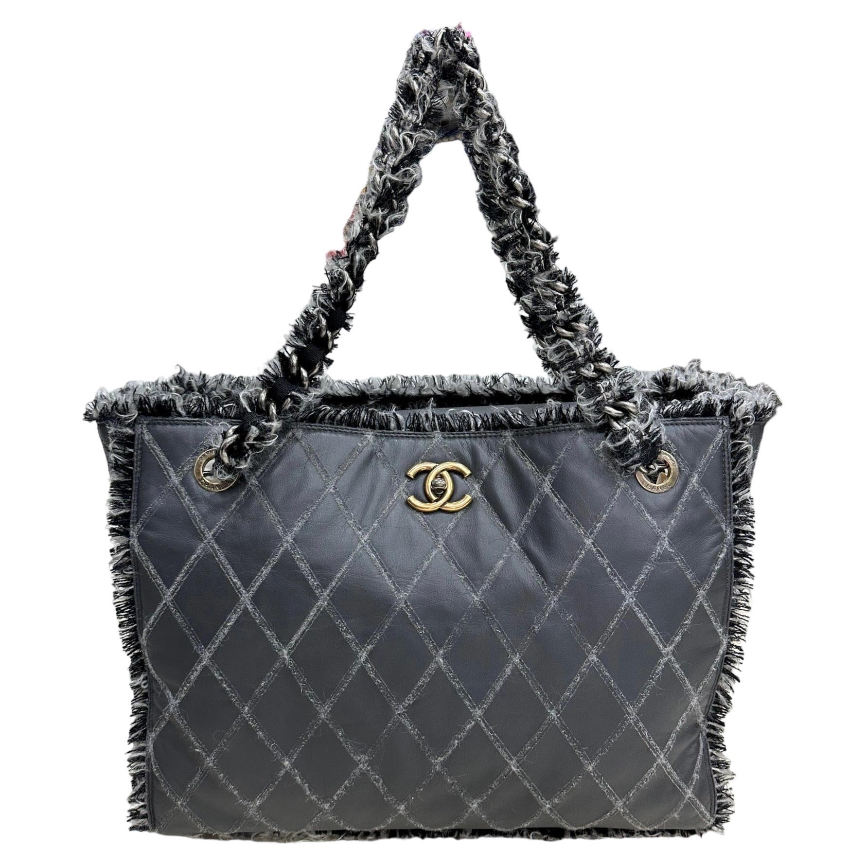2011 Chanel Tweed Grey Tote Bag For Sale