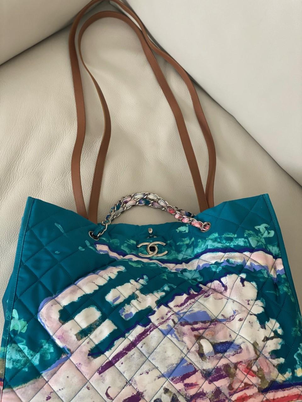 Women's or Men's 2011 Chanel NEW Limited Edition watercolor graffiti tote beach bag  For Sale