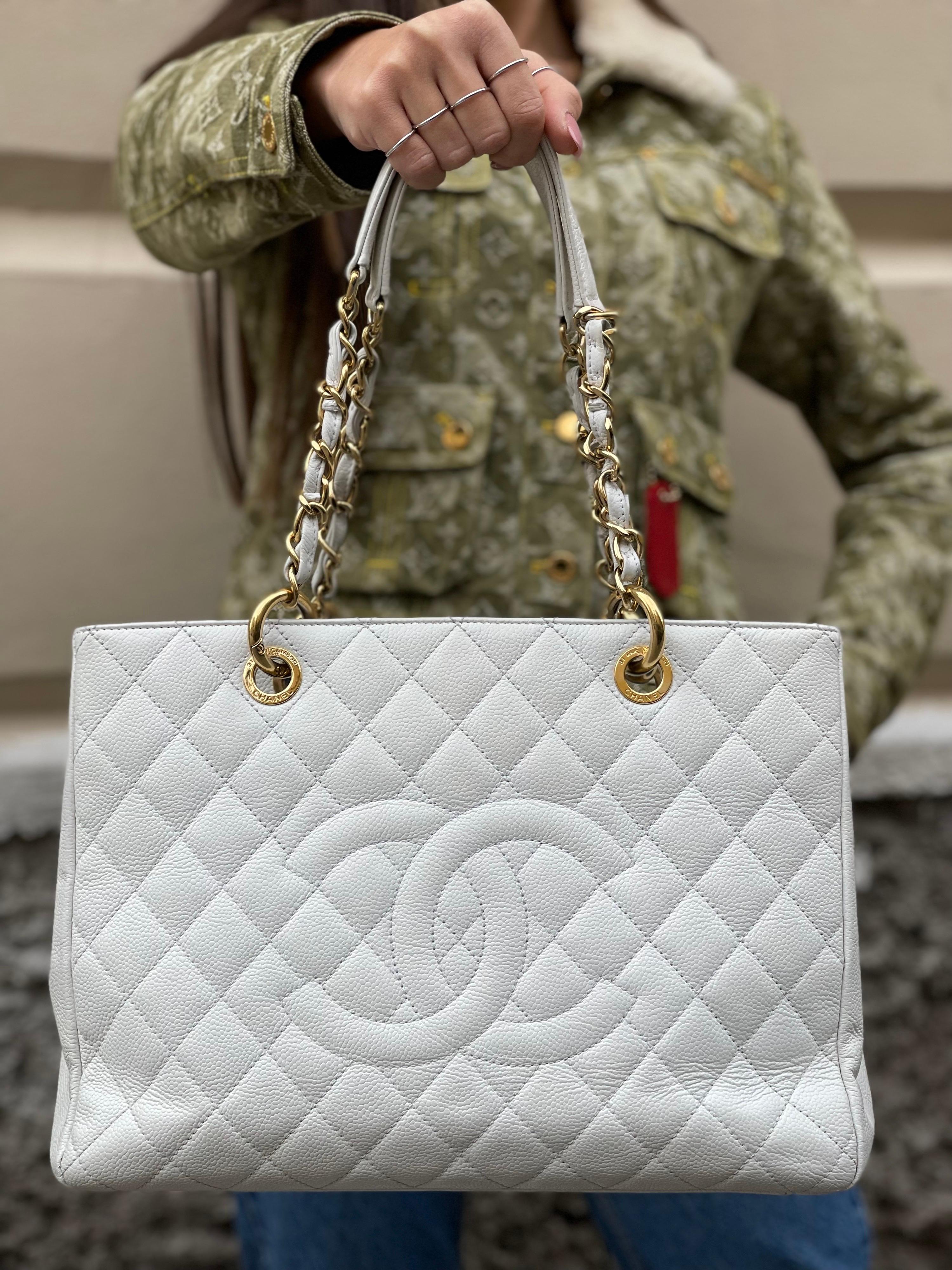 2011 Chanel White Leather GST Bag 1