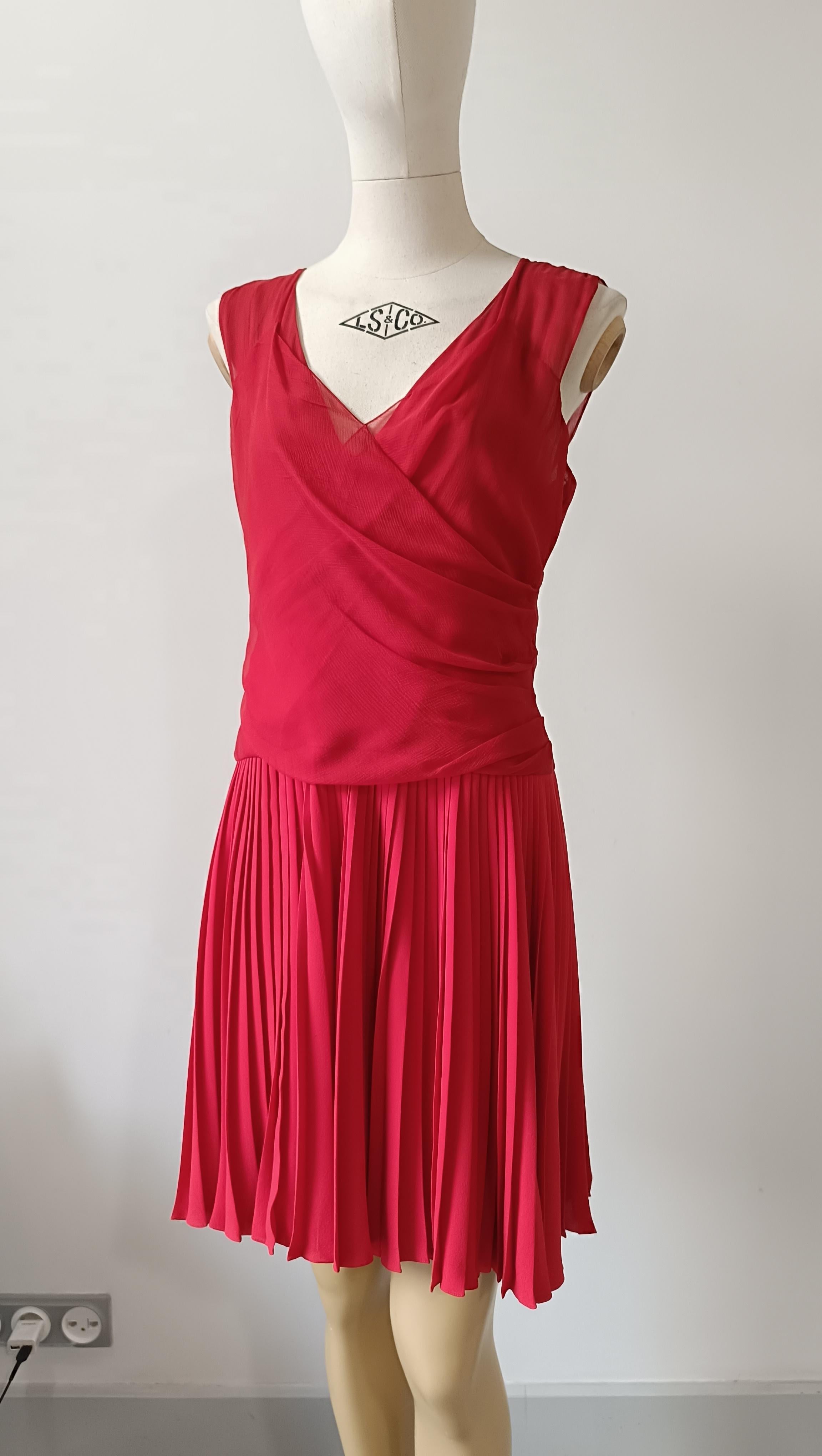 2011 Christian Dior Red silk cocktail mid-length dress In Excellent Condition For Sale In Алматинский Почтамт, KZ