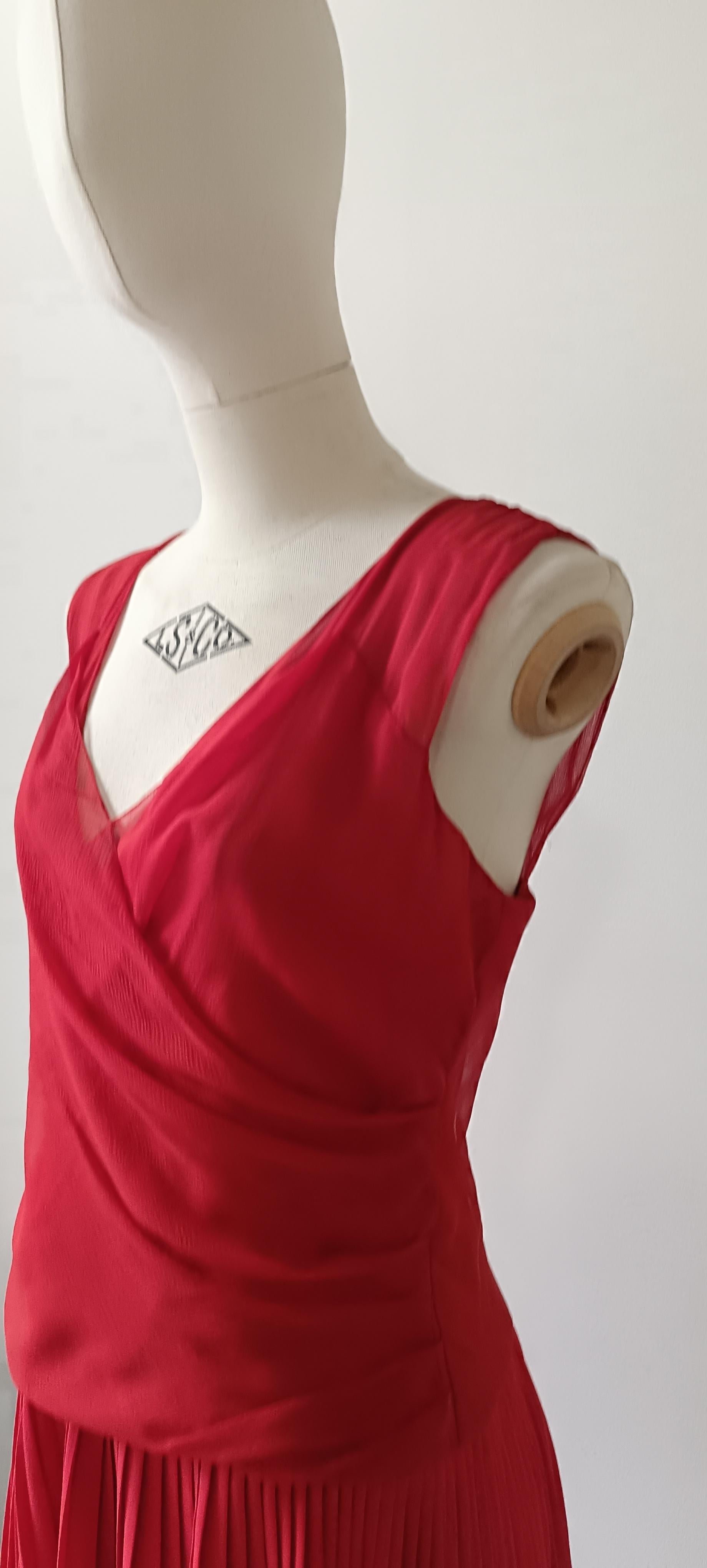 2011 Christian Dior Red silk cocktail mid-length dress For Sale 2