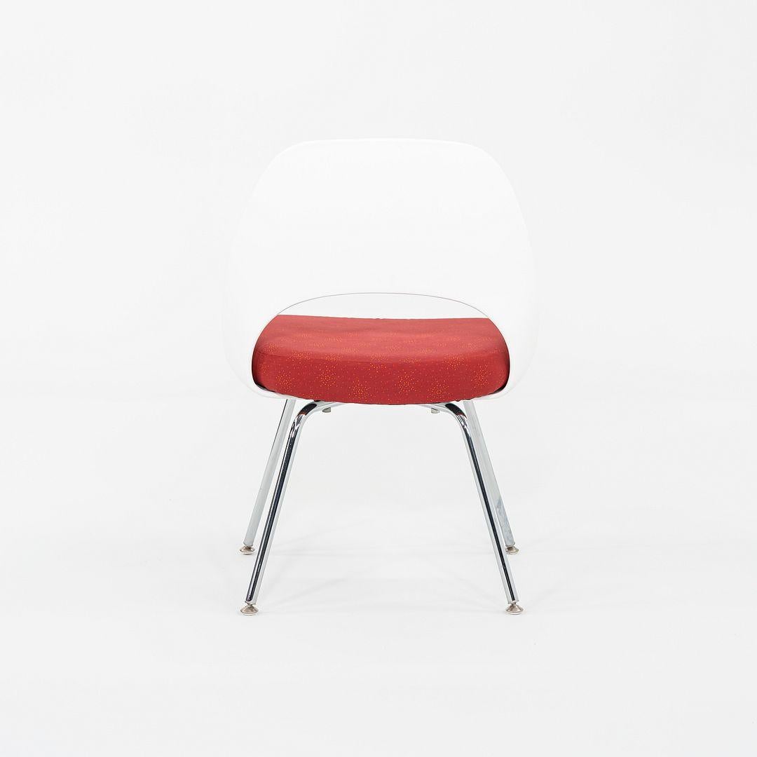 XXI secolo e contemporaneo 2011 Eero Saarinen per Knoll Sedie direzionali senza braccioli in bianco in vendita