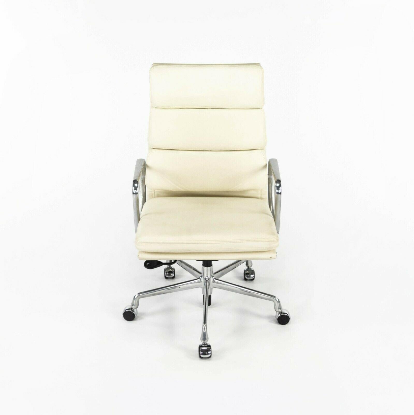 2011 Herman Miller Eames Aluminum Group Executive Soft Pad Desk Chair Ivory 12+ 4