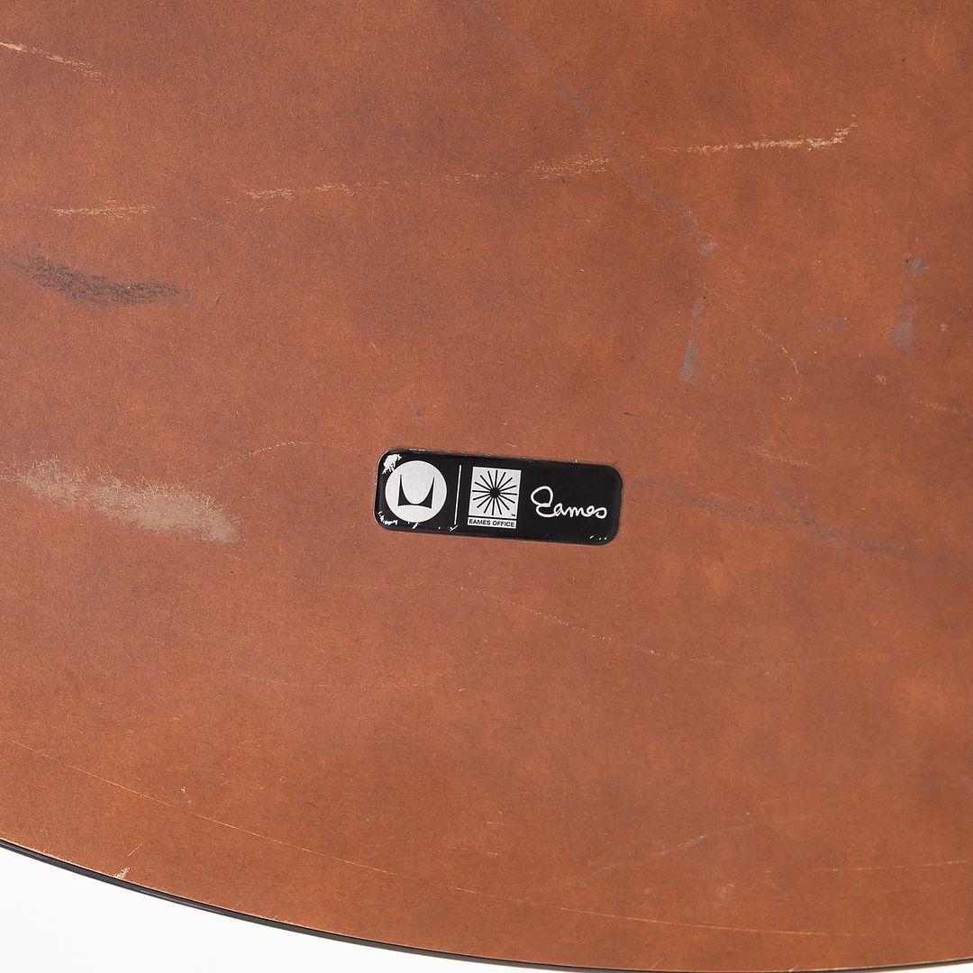 2011 Herman Miller Eames Contract Dining Table 42 inch Round Faux Oak 3x Avail en vente 5