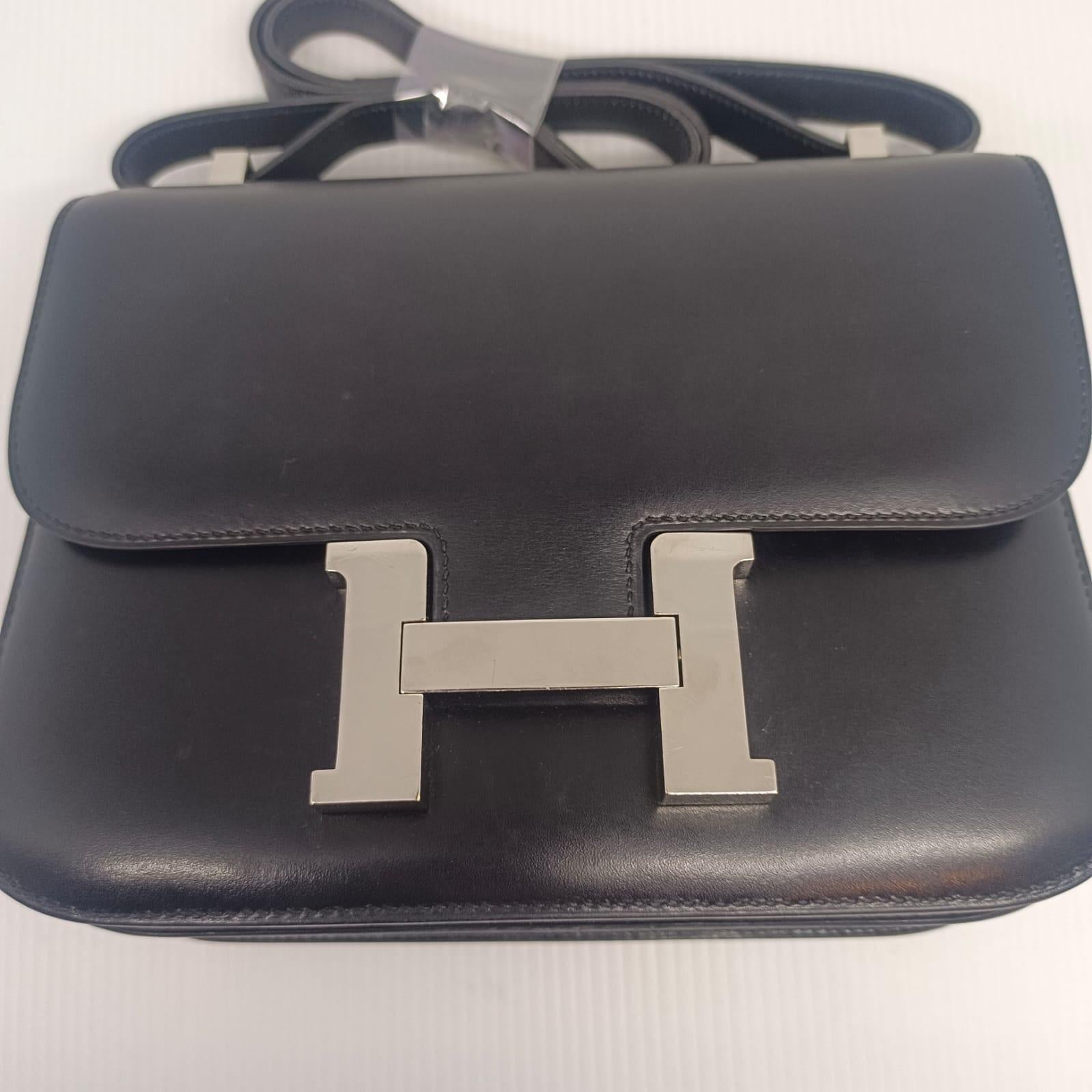 2011 Hermes Black Box Leather Constance 24 Bag For Sale 1