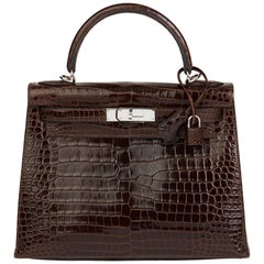 2011 Hermès  Chocolate Brown Shiny Porosus Crocodile Leather Kelly 28cm Sellier