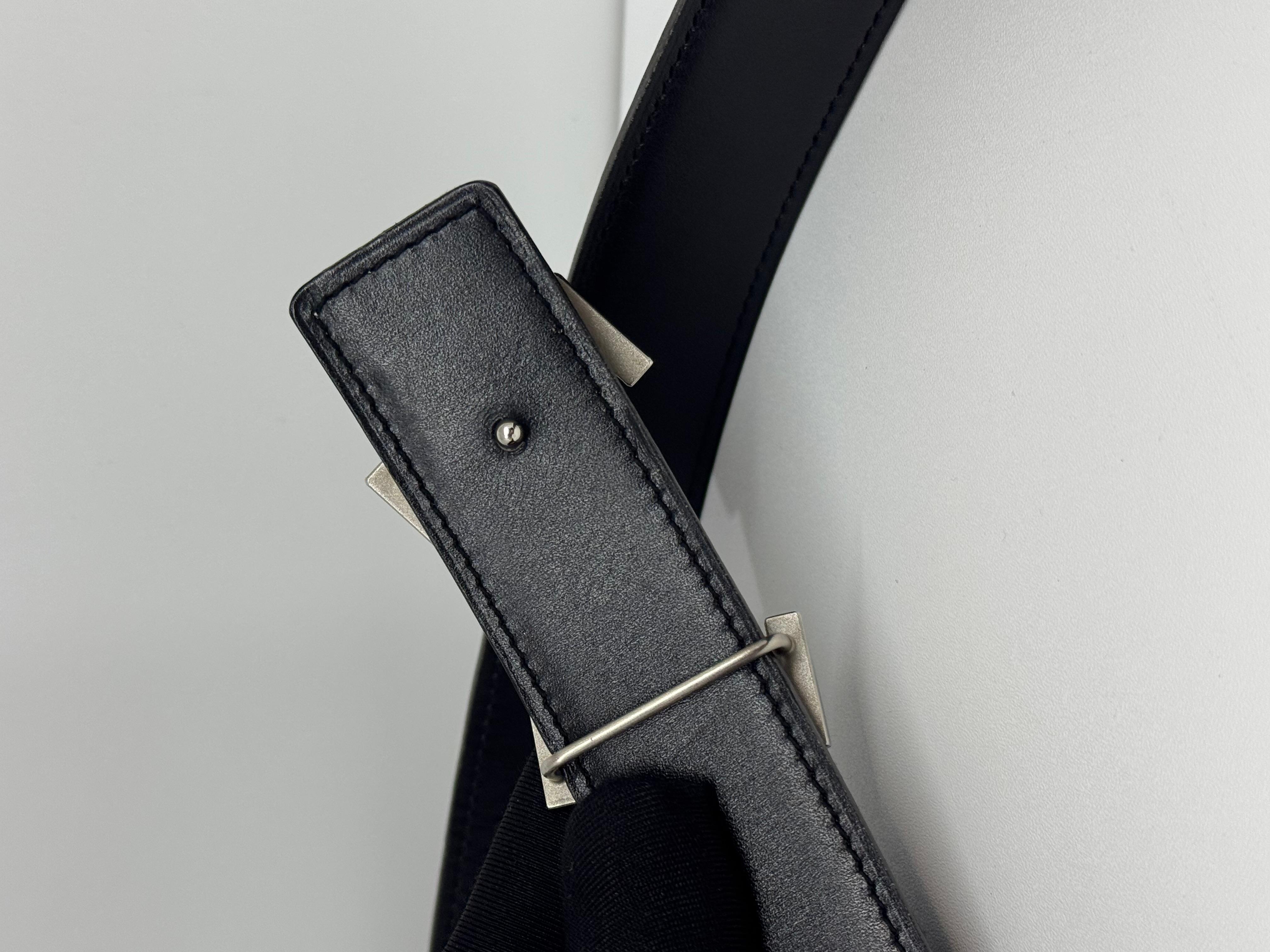 Cinturón reversible 2011 Hermes Limited H Smile Buckle 3