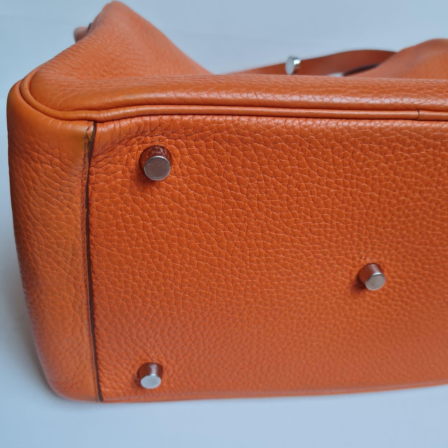 2011 Hermes Orange Clemence Leather Lindy 30 Bag 15