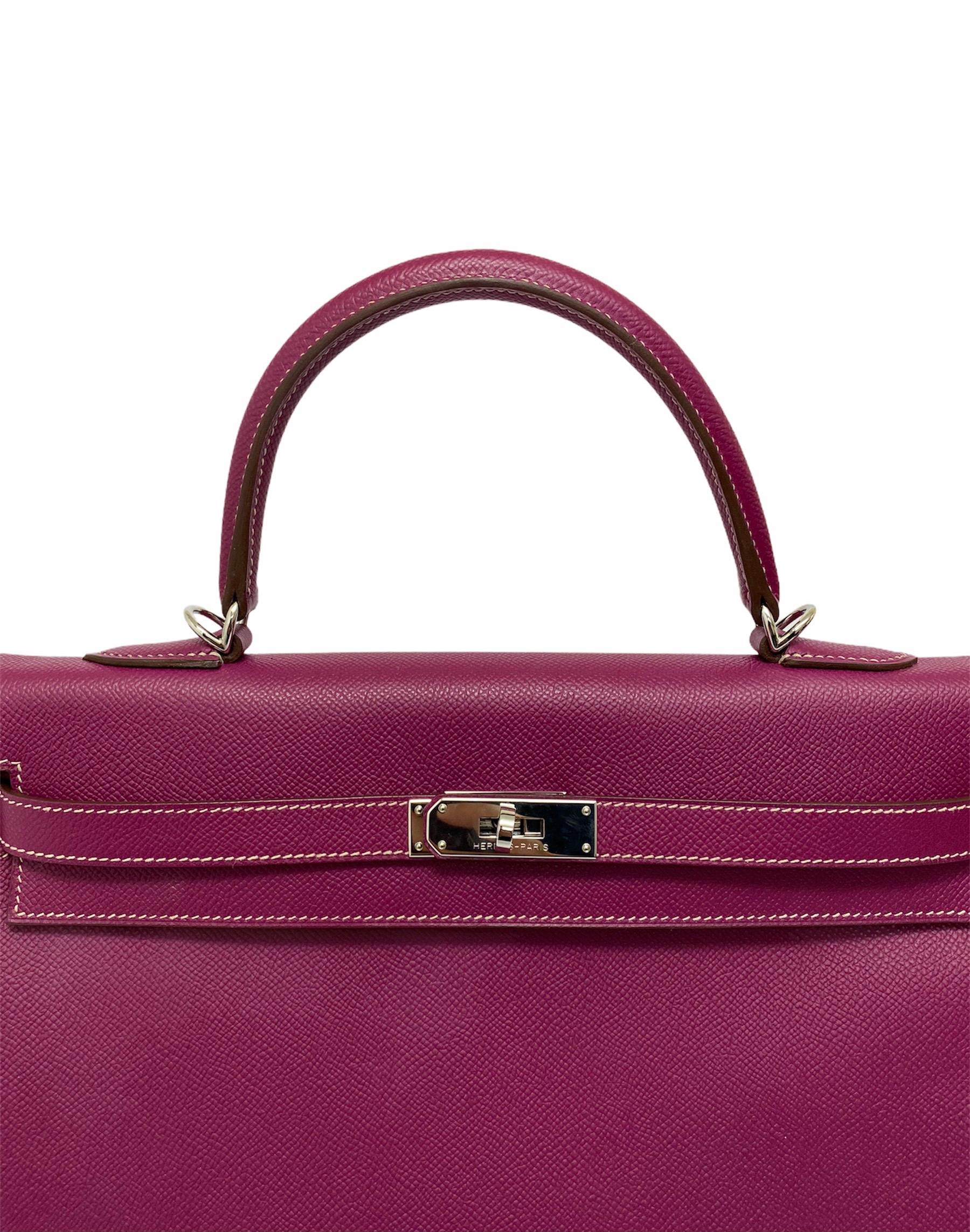Borsa Hermès modello Kelly 35 in Togo color Tosca con finiture in argento. Chiusura con cinghie, internamente capiente. Dotato di manico superiore e tracolla rimovibile. Il prodotto è in ottime condizioni, anno di produzione 2011.
