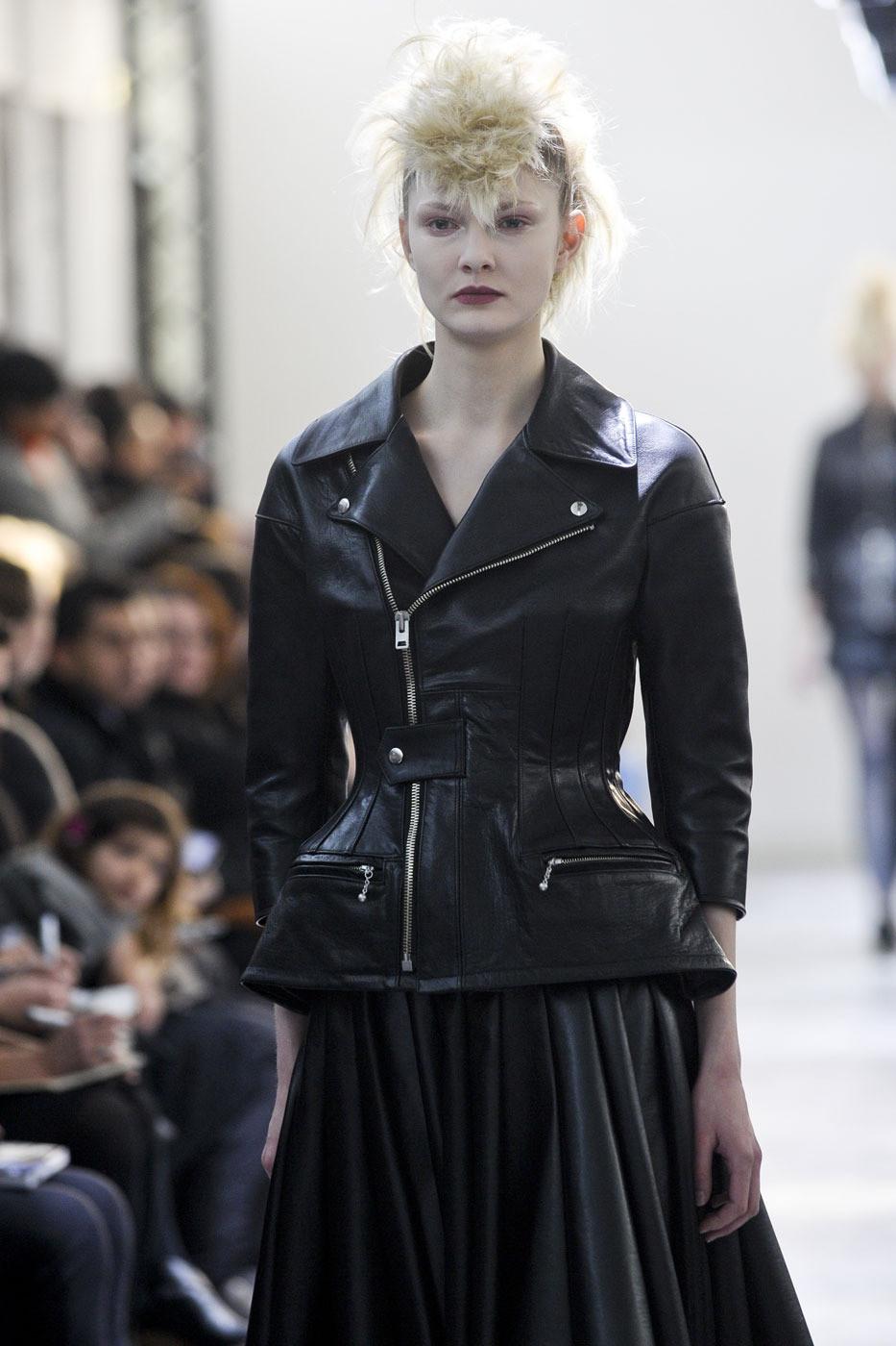 2011 JUNYA WATANABE black leather RUNWAY jacket with peplum For Sale 6