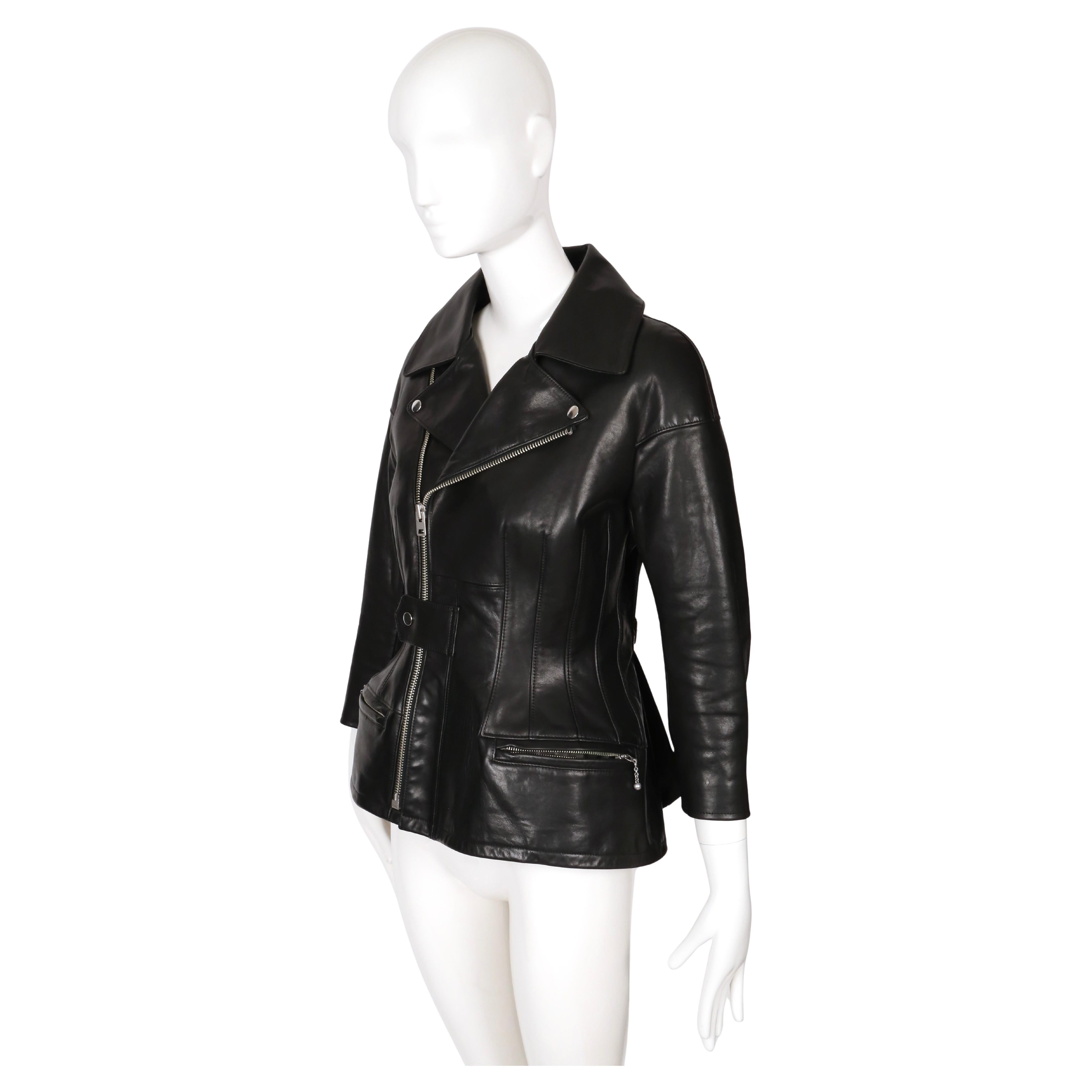 2011 JUNYA WATANabe giacca RUNWAY in pelle nera con peplum in vendita 4