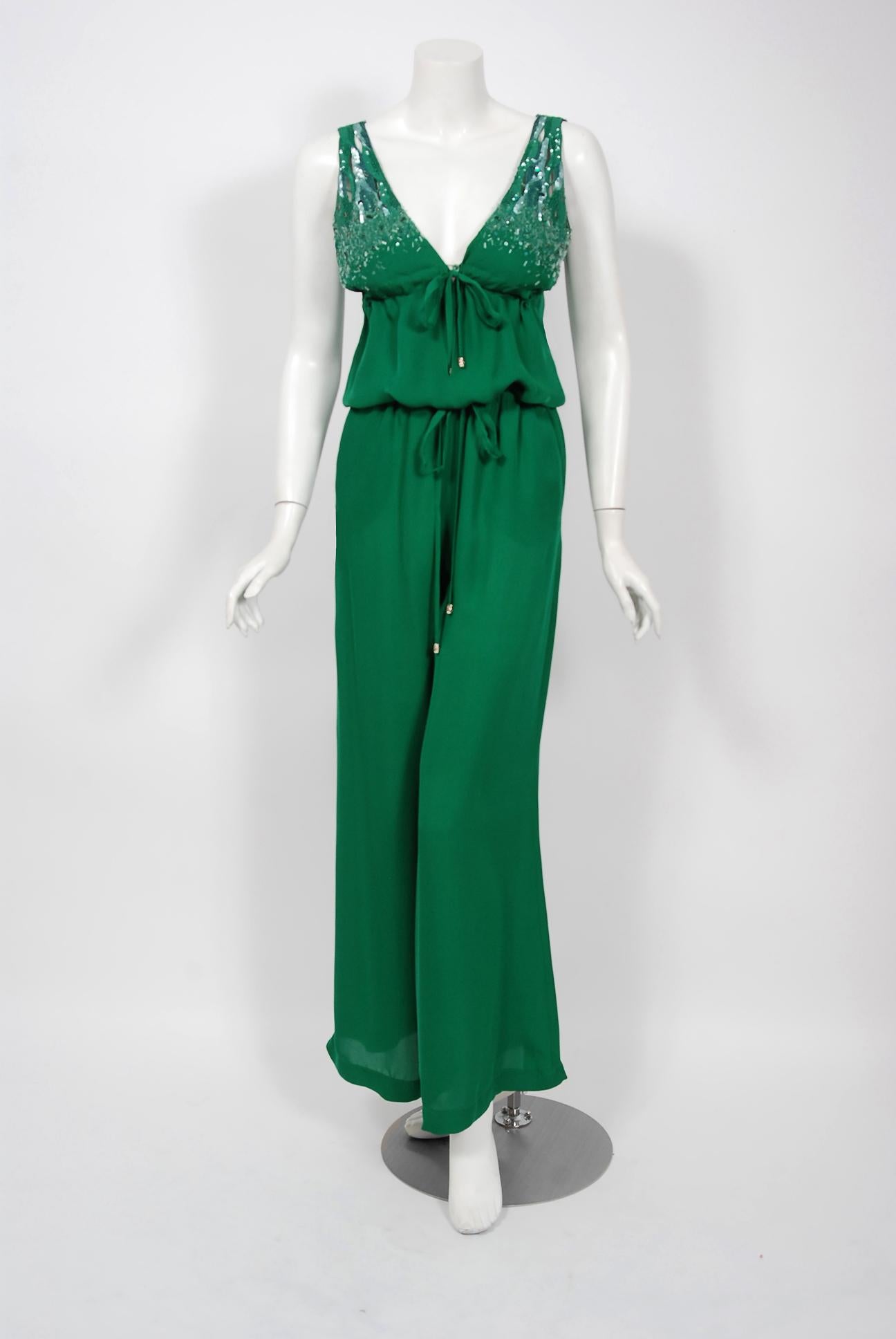 Vintage 2011 Roberto Cavalli Runway Emerald Green Beaded Jeweled Silk Jumpsuit In Good Condition In Beverly Hills, CA