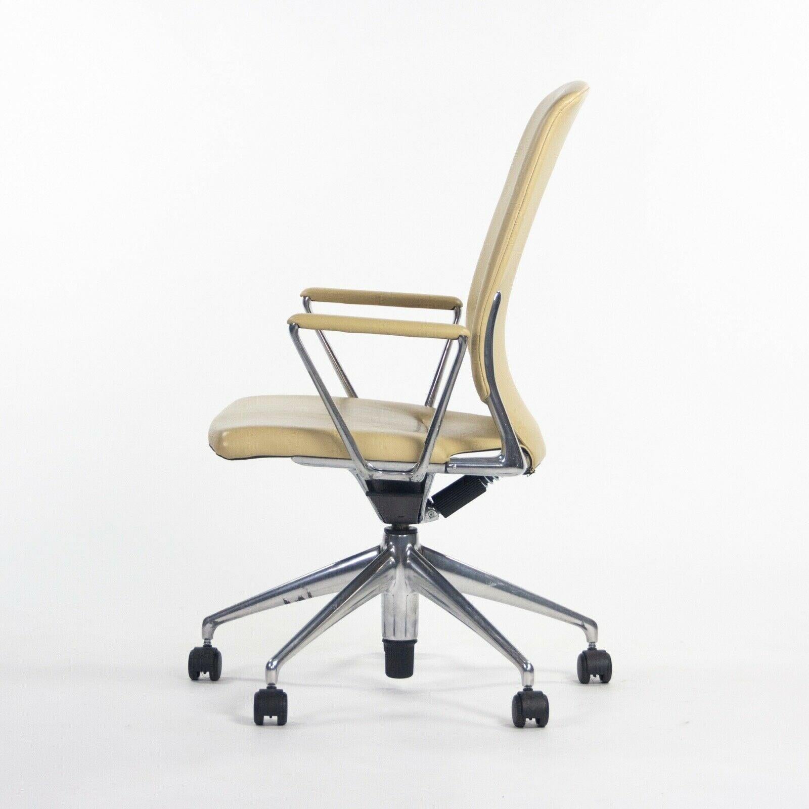 XXIe siècle et contemporain 2011 Vitra Meda by Alberto Meda Desk Chair Tan Full Leather (chaise de bureau en cuir) en vente
