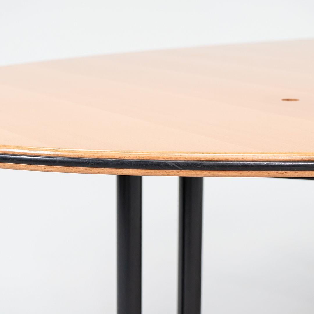 Aluminium 2011 Wilkhahn of Germany Logon 620 Range Table de conférence 126 x 51 Inches 620/21 en vente