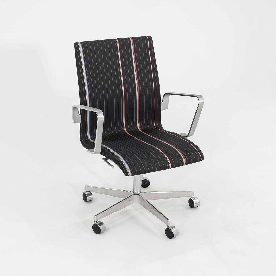 2012 Sedia da scrivania bassa Arne Jacobsen Oxford per Fritz Hansen in tessuto 4x Disponibile in vendita 2