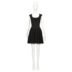 Robe noire en maille ajourée « Muguet » AZZEDINE ALAIA, collection 2012