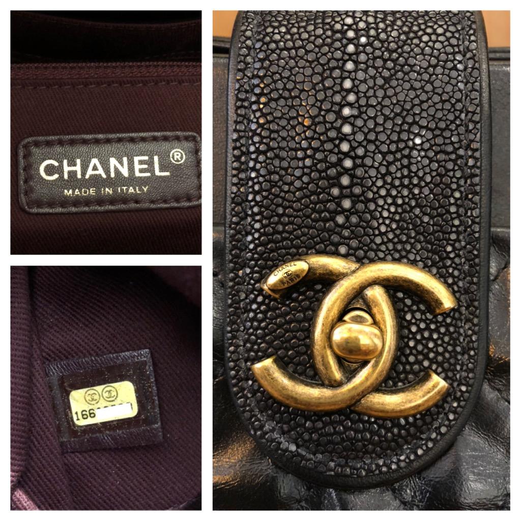 2012 CHANEL Black Distressed Calfskin Leather Stingray Bindi Tote 6